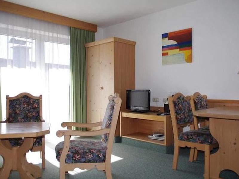 4E68704F0B1342E89F022566A1636771