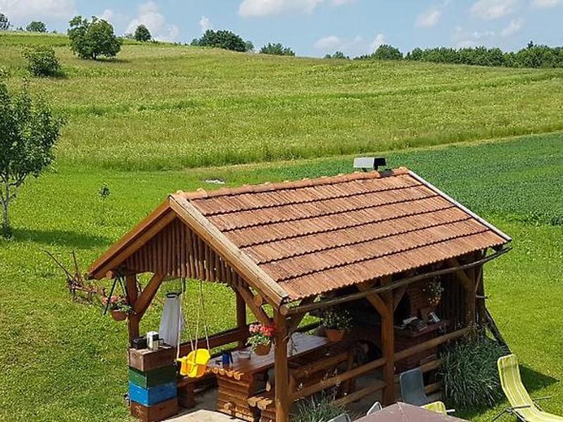 FBCCD4519F8A09224689D216B0883C3A