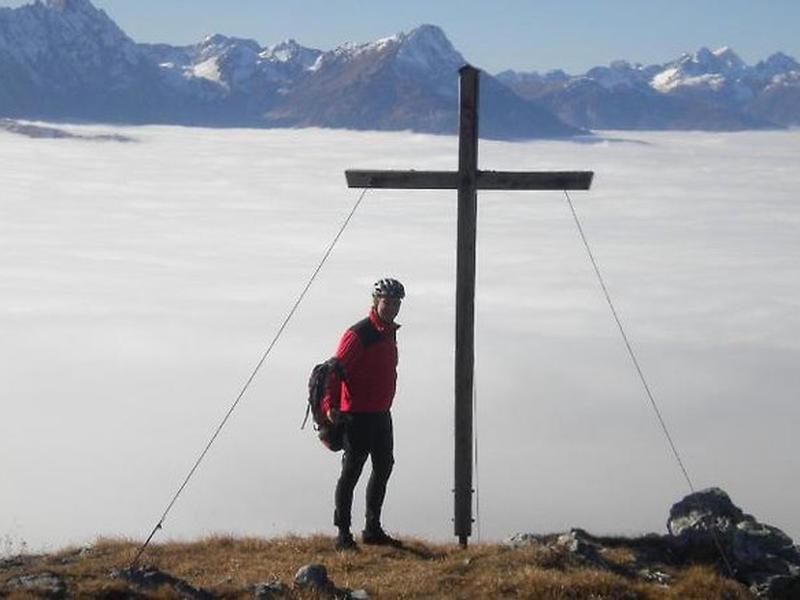 92812B04D31417BE3B61B83A84802759