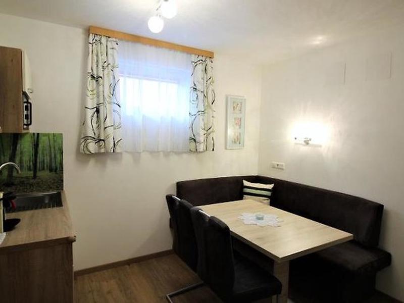 7DEDE5E18003F3D28AC2D91F56325B4E