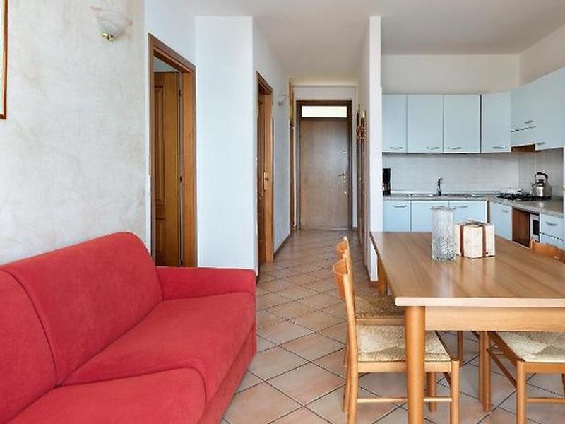 62D8825F598ECE941F0335F158B6FB8A