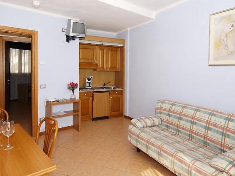 F39DE31CF520F7EB5EAEC8ECAE0107AD