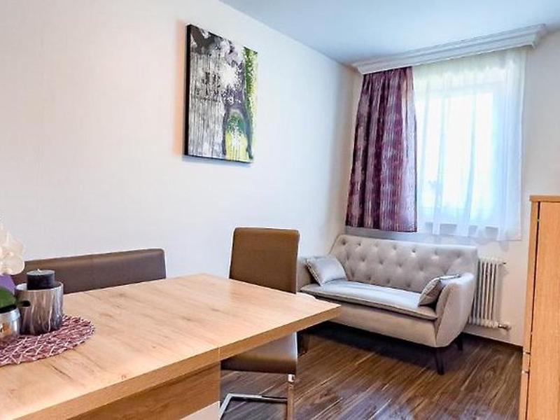 18DF406C07FF1169C189913F42361E82