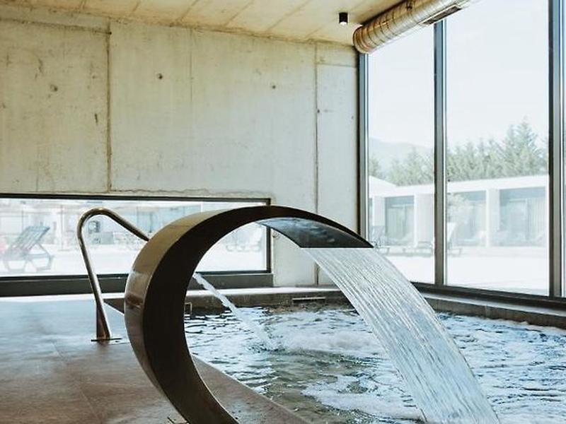 EEAEC041B332B5D4EC542BE390E44CEE