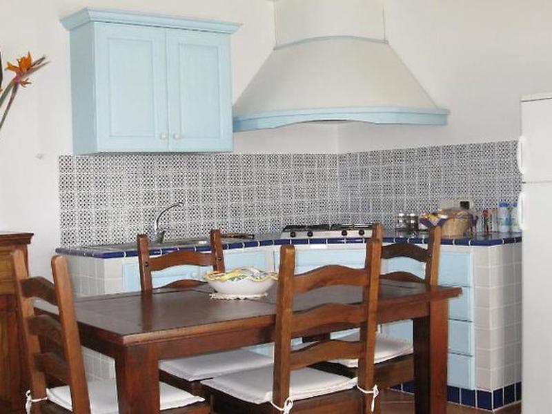 38988969847BDBA5DE4CA2BCF6485644