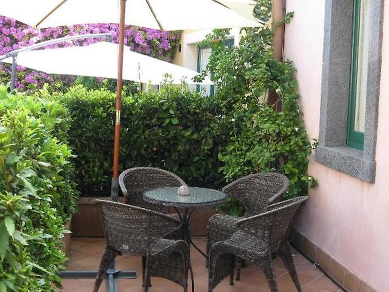 0D2842973D861CF29D8CED6FA9B7B2F0