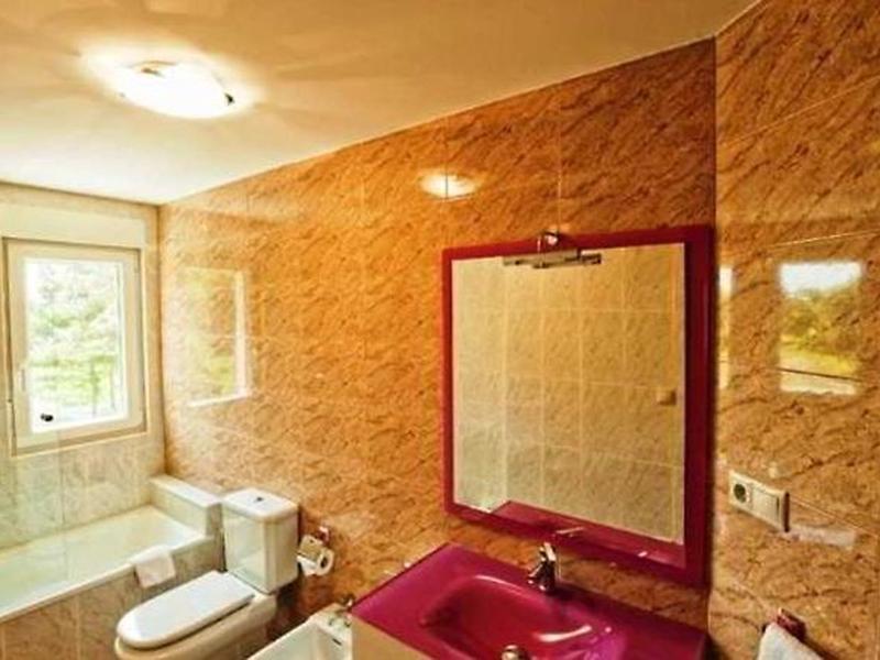 358CABA54D227E2965956A376F33B073