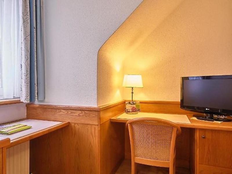 5D5305ED4AF19DB85222F9FEC22B17B7