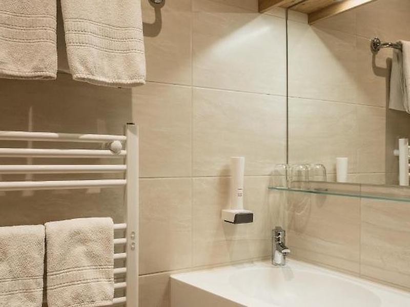 4F79CF666CC6ECDAB723916241DDD667