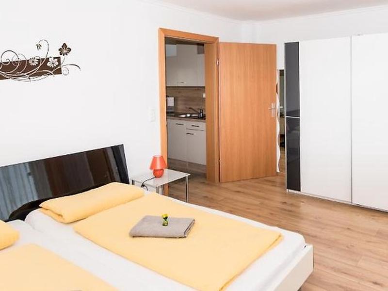 CE4F02491E2CC34D832243CC5A4DF0D8