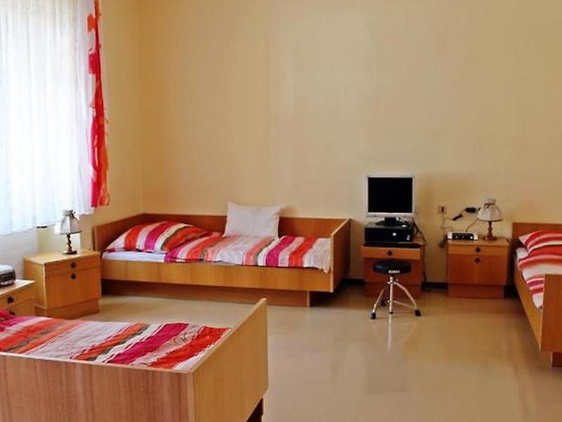 0F7D8BBC4E74C599FFCE4DE9D4A95AFD