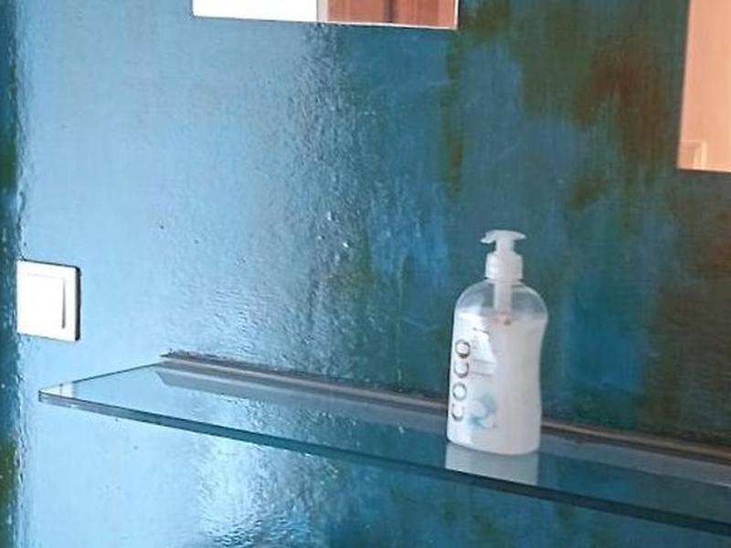 2B2D9EE87E1FF50894222F651B84CBDE