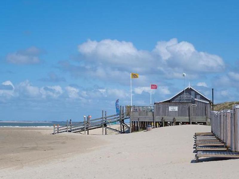 92E3269B94C83E955B93E714C16DEBEB