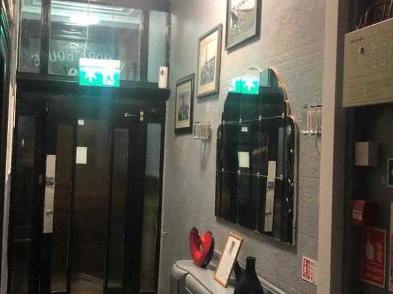 EEE2DDAAF5228086CA42C765D7E93220