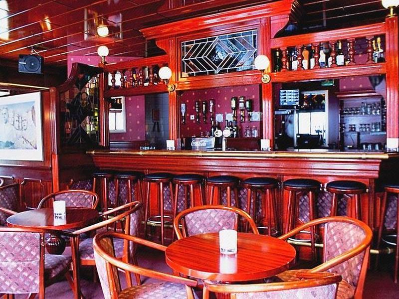 D90B27D4AB54714C2EBAF82C61D1A6D3