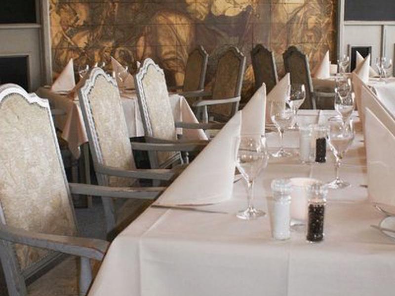 A9A25512EC5794B10DA4E8066395FB12