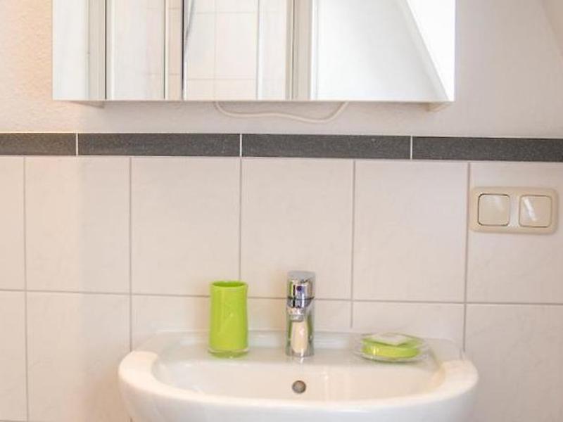 2BED04CBA25F07D03B1CAC651EB3EB15