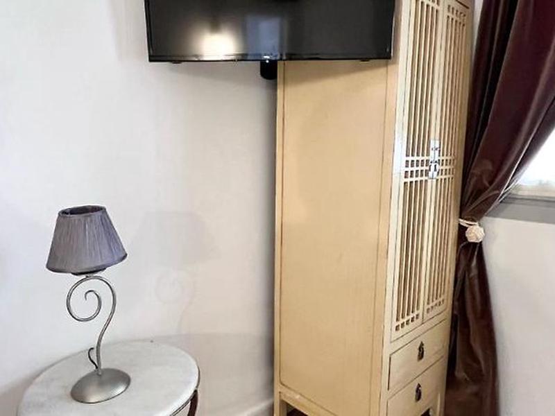 7CDEB2FEE9A9DA6B48599DE4B5A5CFB7