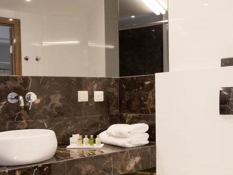 38C0D8977C12C2EE3150C33CF6247B99