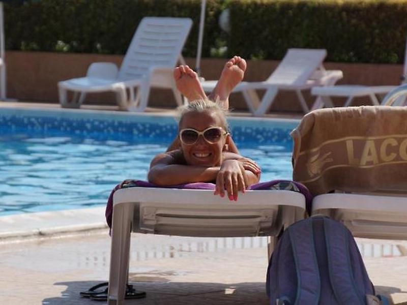 CE8C1A458E15EA49BBC4A2C43B935533