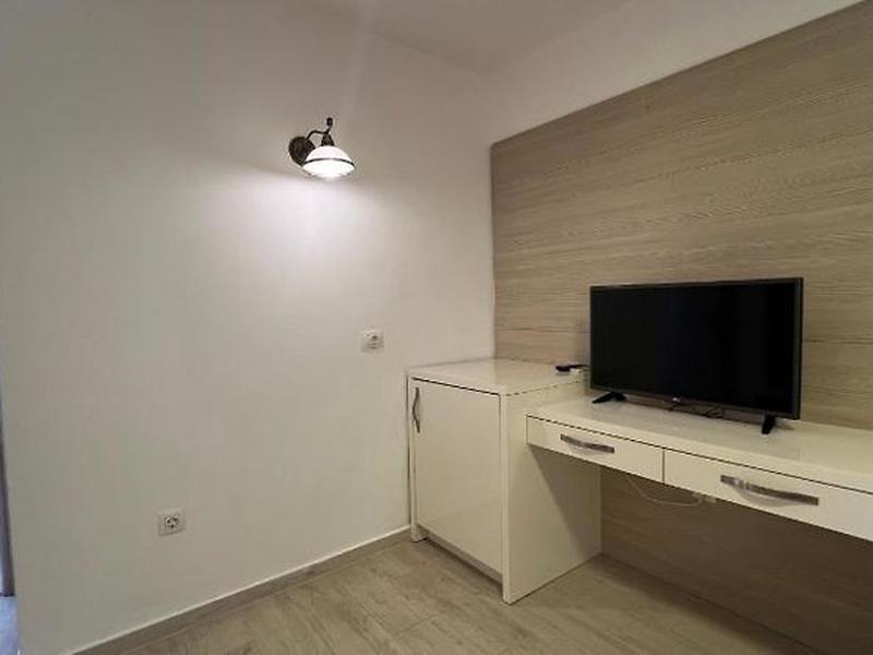 2D09293313FB33C189F4661B1E4F26AC