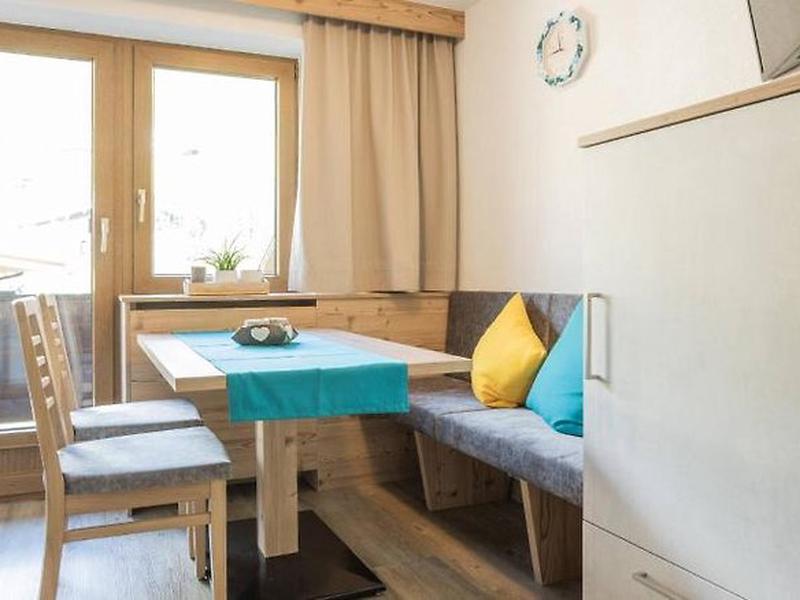 1D93CCDDF27DD95DAEF7E3451120F498