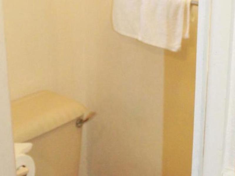 DE83EB34BA78007467286E8D32AC77EF