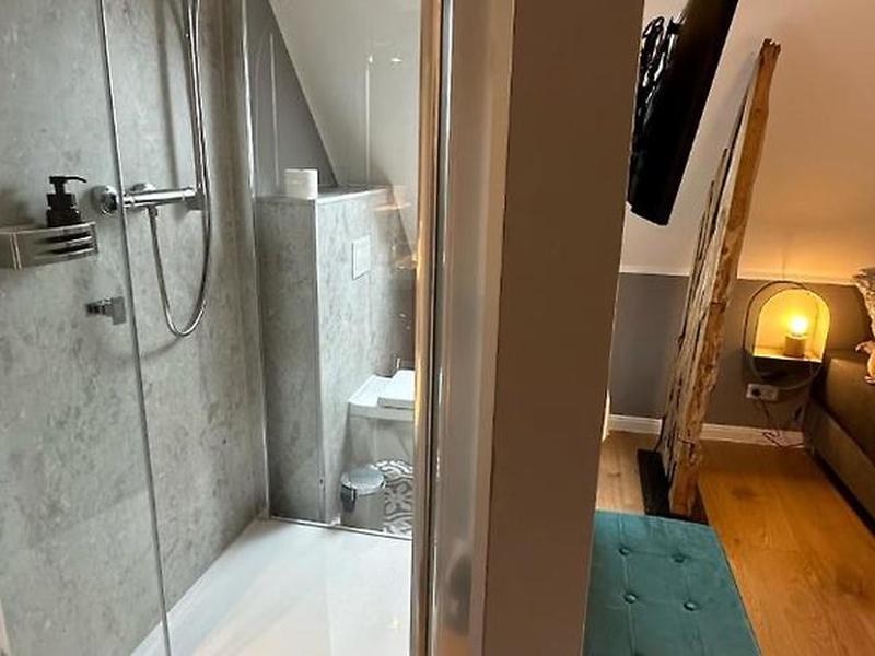 A36C4A03E71D8EC497FDB528DD278637