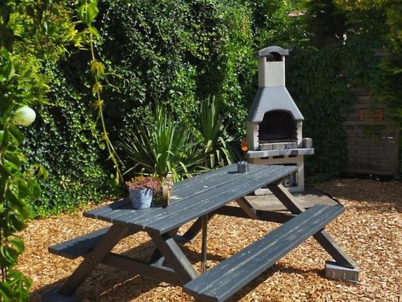 09580E4E835B10AC7625C72ECA3D341A