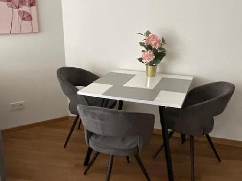 DM & s Apartment