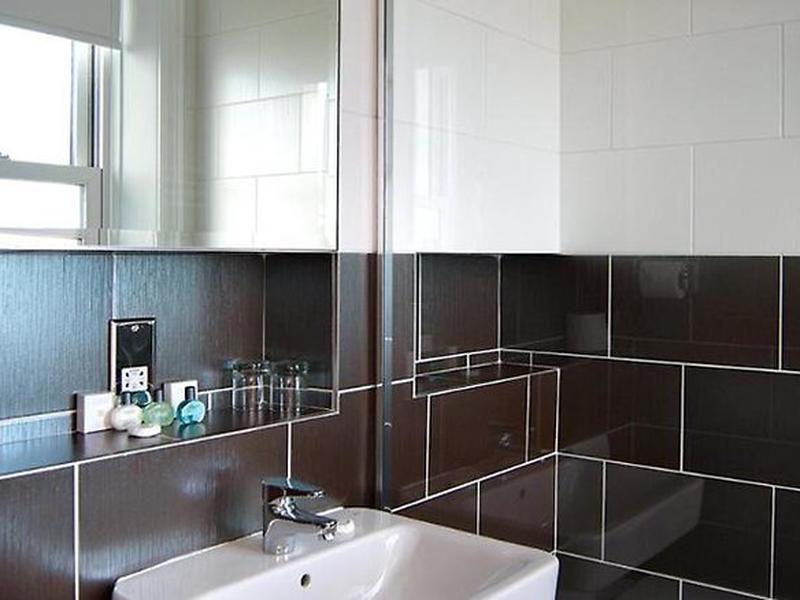 B228419CE09E64592A5AC33062439858