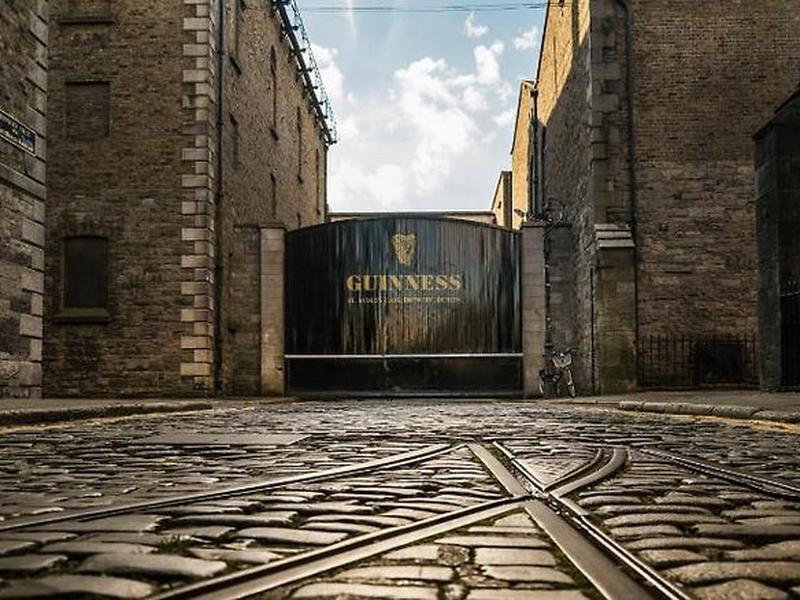 A884B638E57ADFC45AFE02527A52BACD