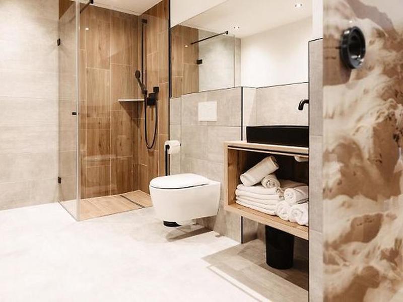 E53333BEFF665AA68015E245AB56F476