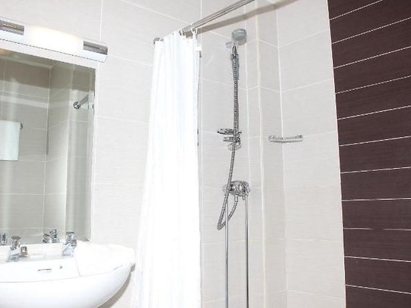 AF5EF6534A0226BCEFBE48B271D4E009