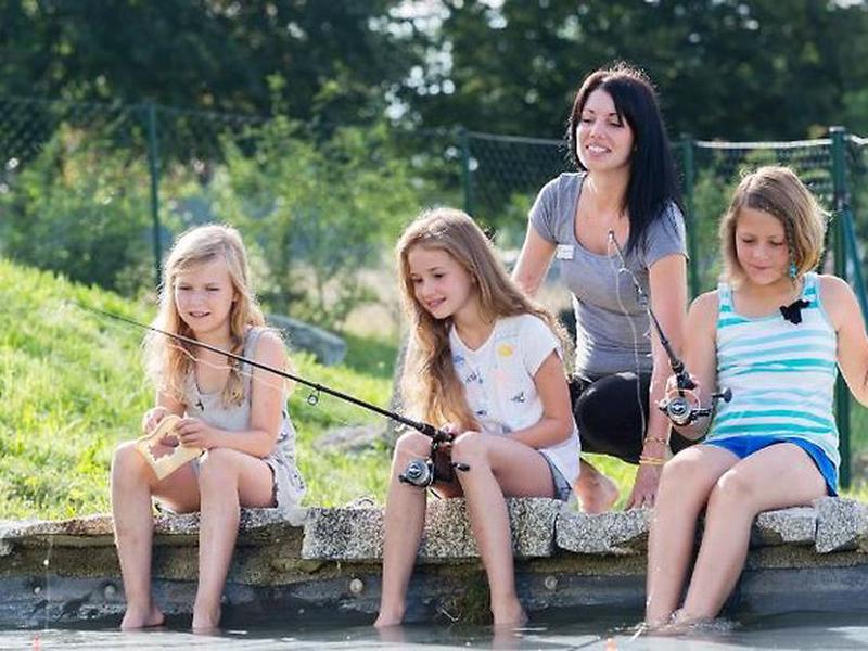 AE20A649EACF41C74554AFCA0A99529B