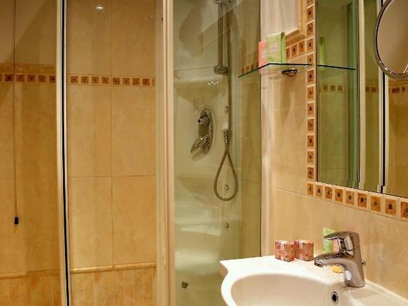 AC35F8BA1FAB28FFE3DEFE00D63D2CC6