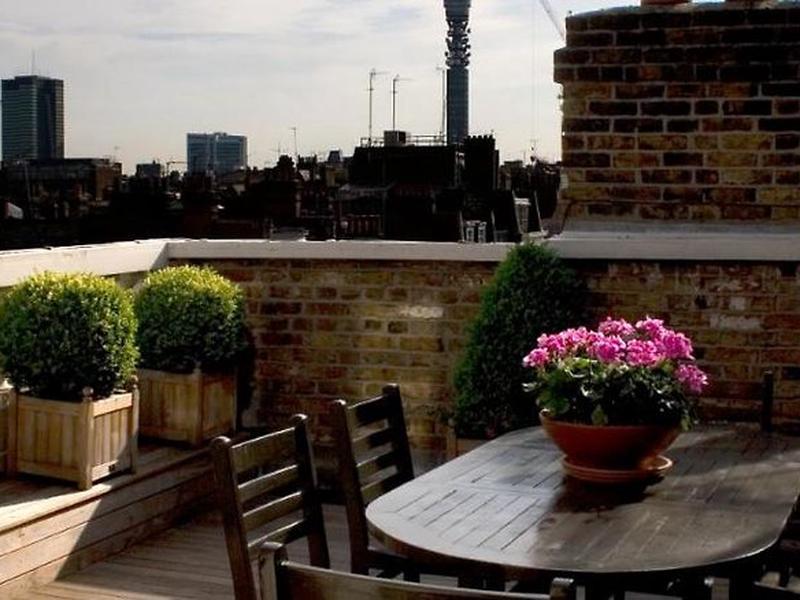 211EEA9CE723AC1D1461878A4547F95E