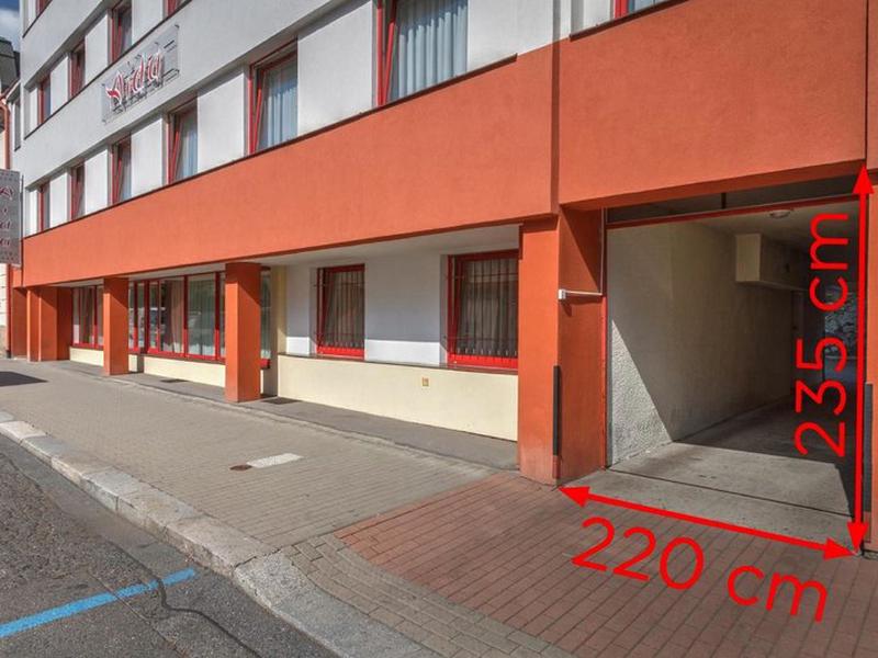 9457E8345FDA7DF5F7171AF886605693