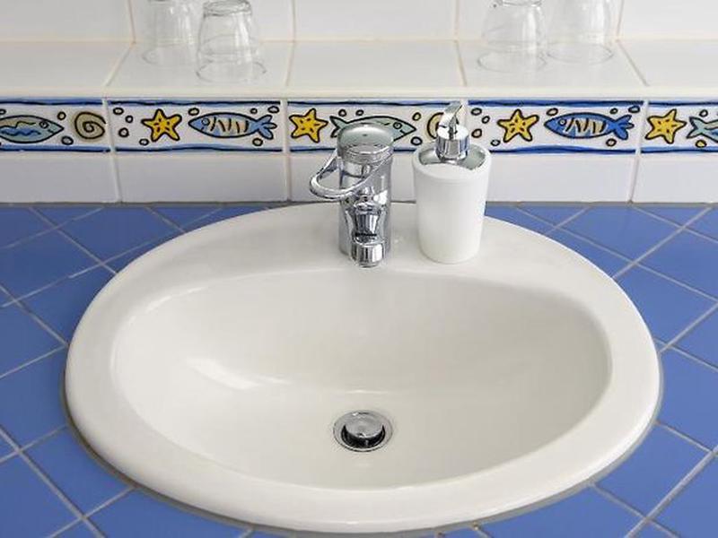 A98A9F55221F3CE2808F718D3920CF05