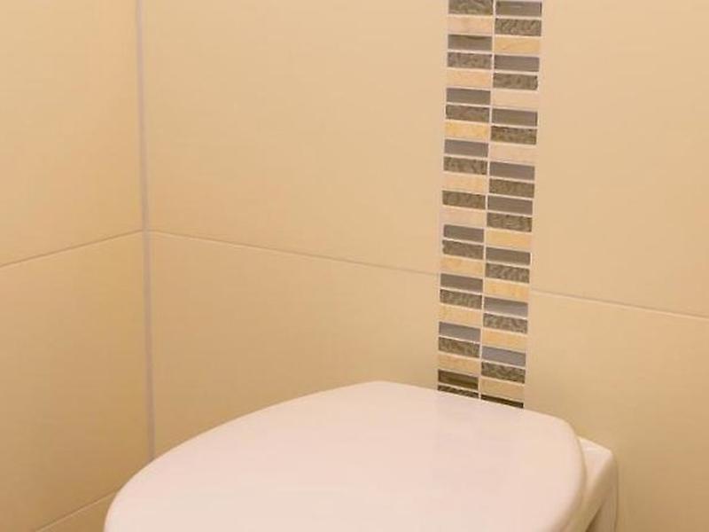 2511A306A5481D08DA90D47A0230F1F5