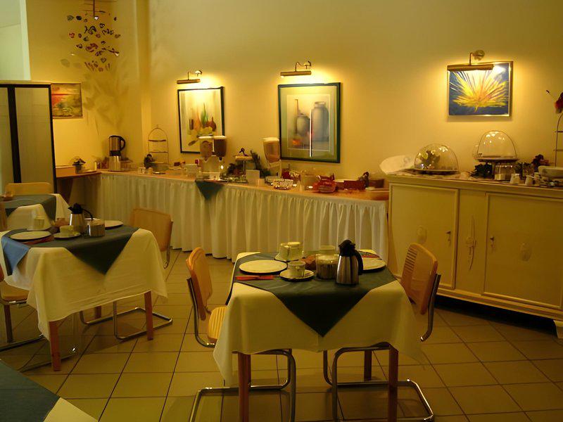 0BCC44A7A37C662D12D01828CAB3A57C