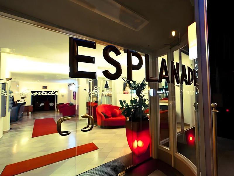 8BE8EF33EE8A10D691A47AC7F6FF74E1