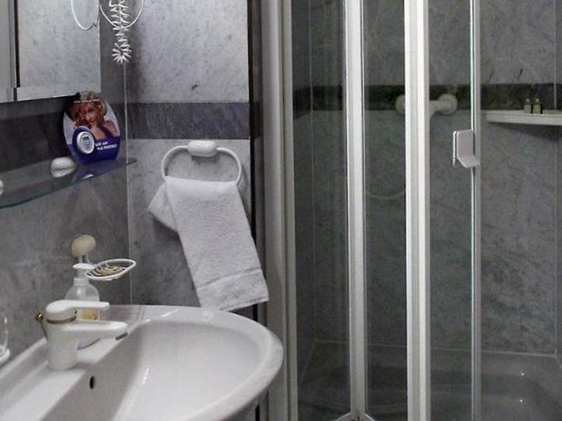 58576E1A4396542E18B8574C13CED3FA