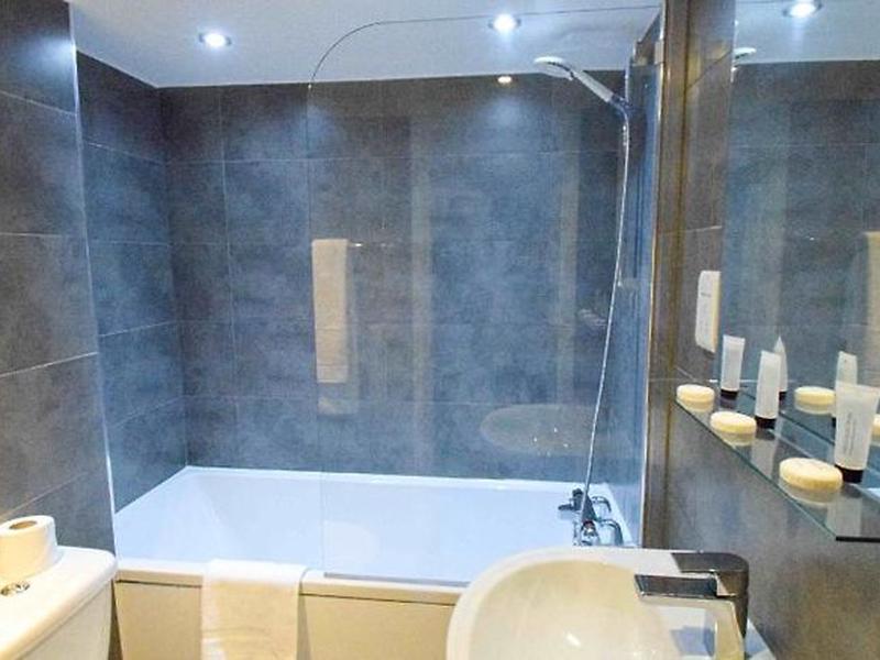 392BBDA53536CE1A006297E6141B1B2D