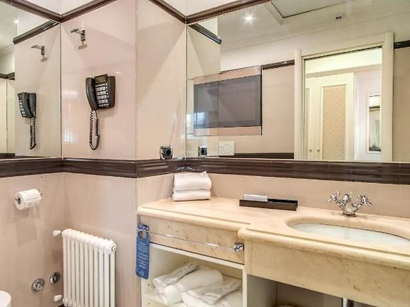 C7AE39AD8470DCFAD349CB4E625AF2DC