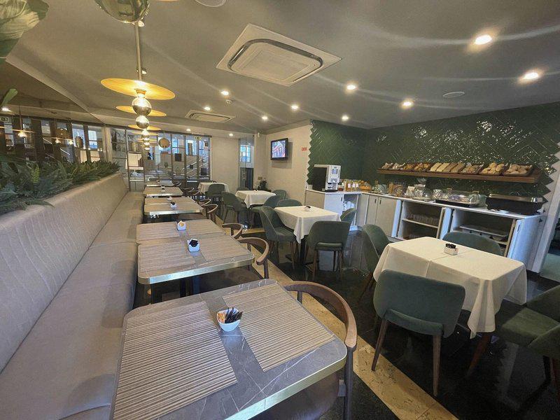 B46725E9B144A6A9F16C4D0096EFF3B9