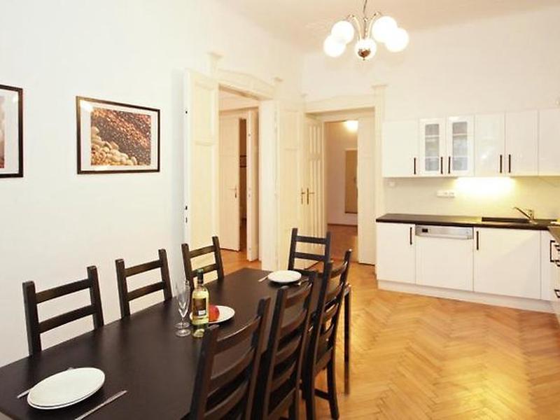 747262652D29573D1C193E0AAF073382