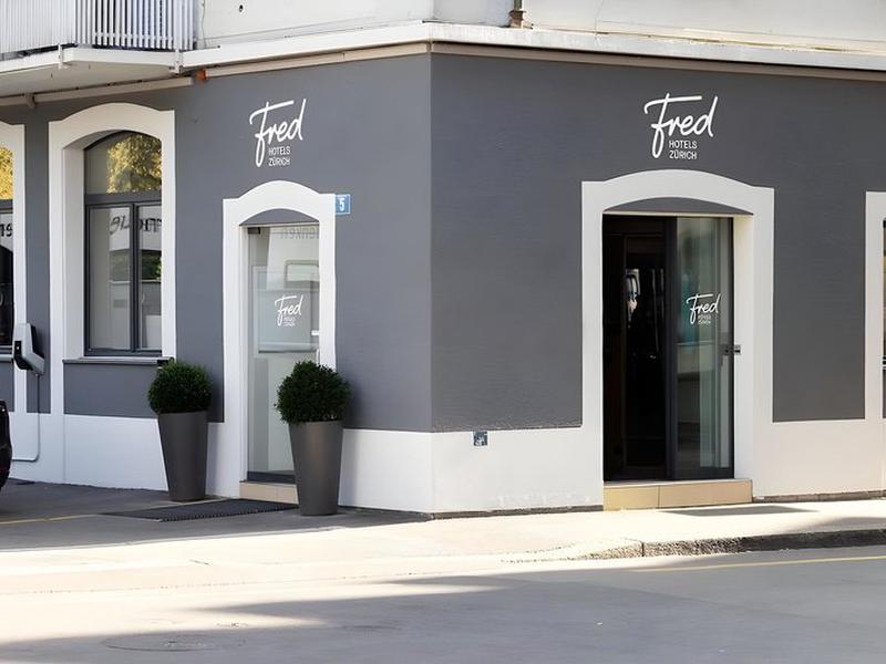 4E91F6361ED1F0B9F8A01B4B826A0F43