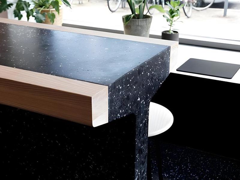 A5F742E2441604FA3513297D48A1F696