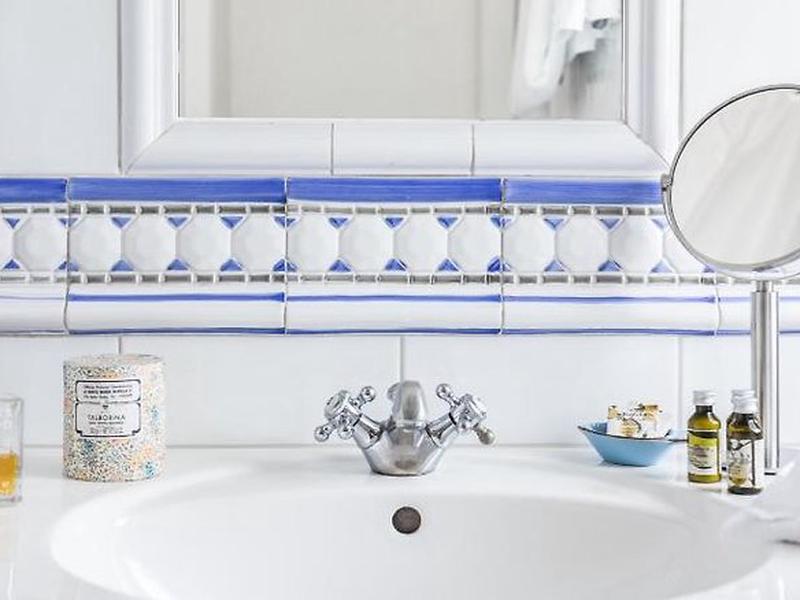 04892F5FB84B10DFE68D00F3B604E179